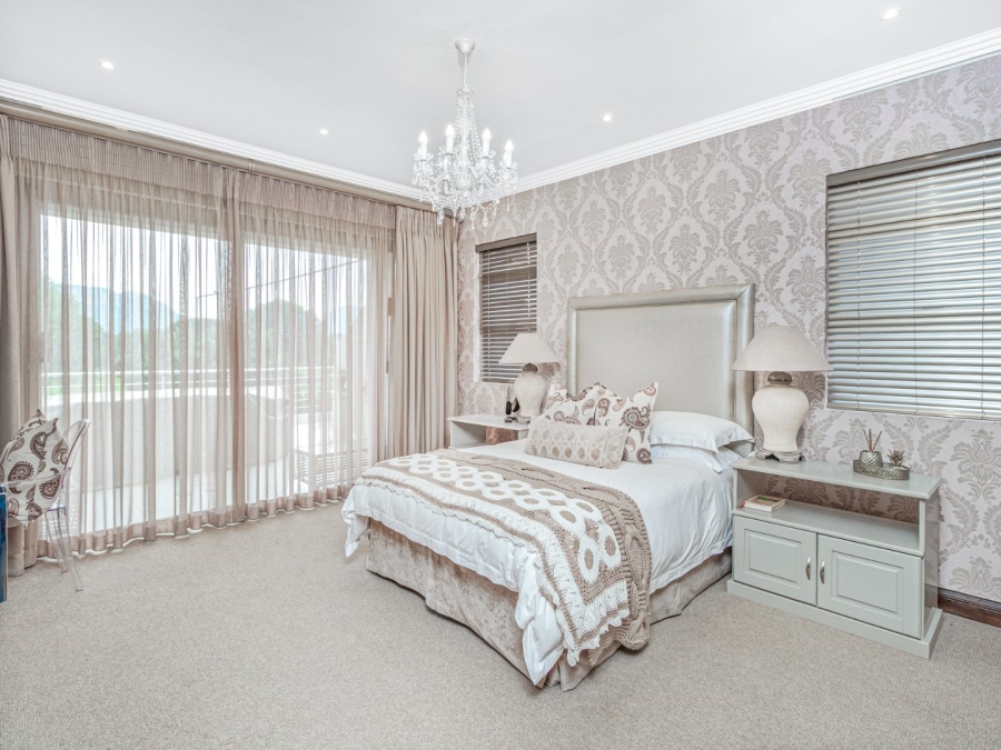 5 Bedroom Property for Sale in Pecanwood Estate North West